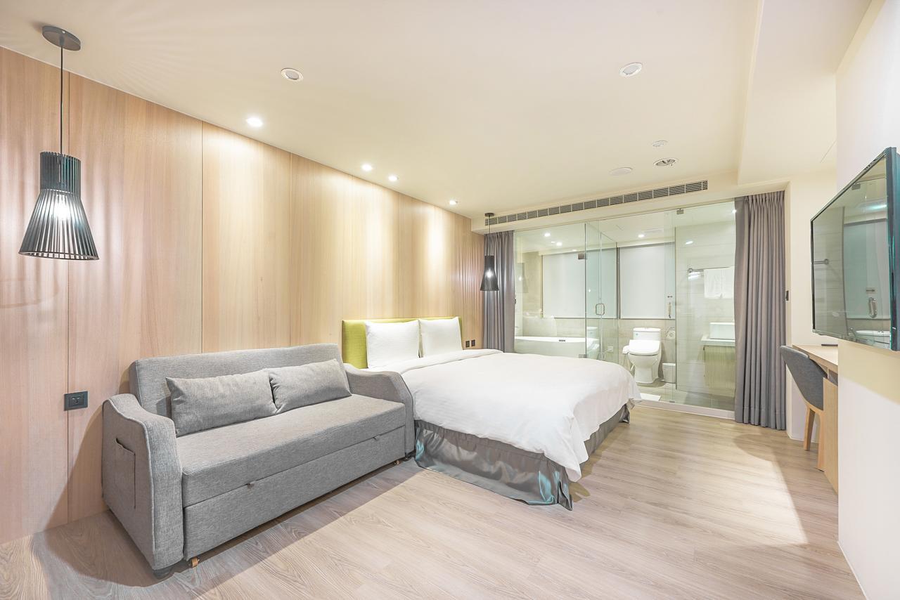 Green Hotel - West District Tajcshung Kültér fotó